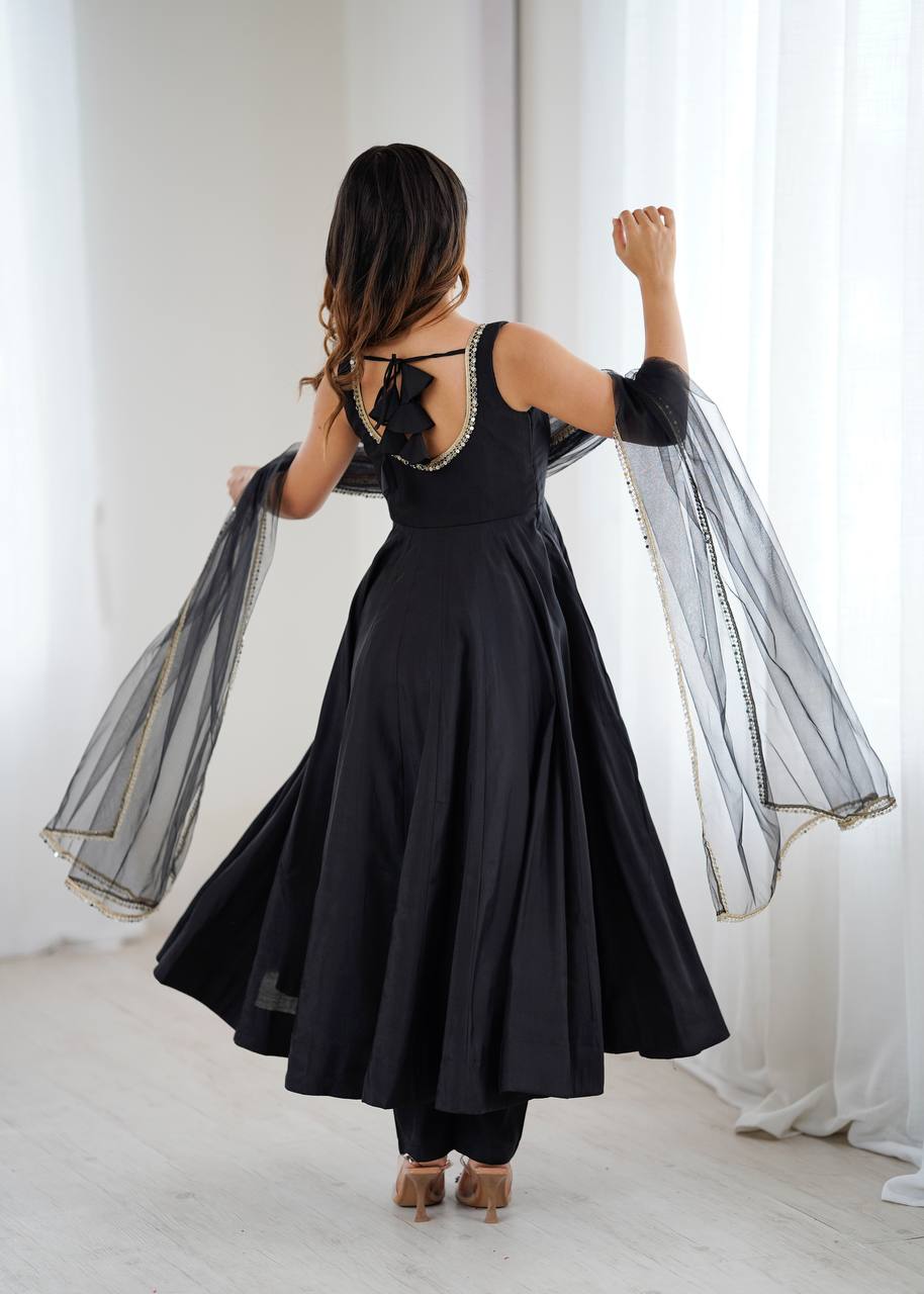 Premium Chanderi RomanSilk Anarkali with Soft Net Dupatta & Fancy Lace Work