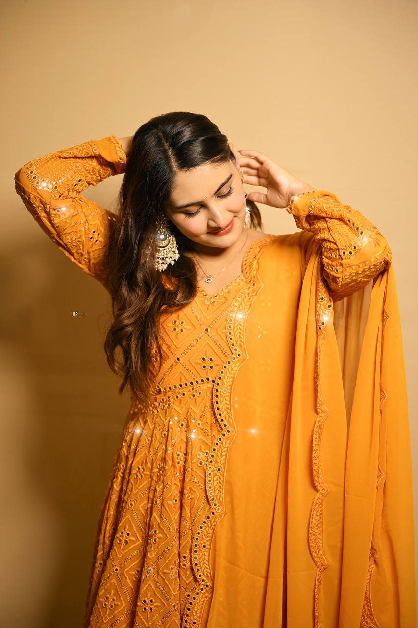 Wedding Guest Anarkali Gowns
Festive Wear Anarkali Dresses
Engagement Anarkali Styles
Haldi Ceremony Anarkali Gowns
Mehendi Anarkali Outfits
Anarkali with Dupatta Set
Lightweight Anarkali Dresses
Statement Anarkali Gowns
Anarkali for Women
Bollywood Anarkali Trends