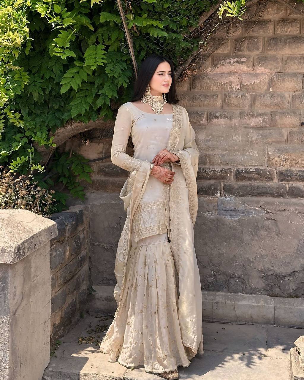  #ShararaSuit #DesignerSharara #EthnicElegance #SilkSuit 