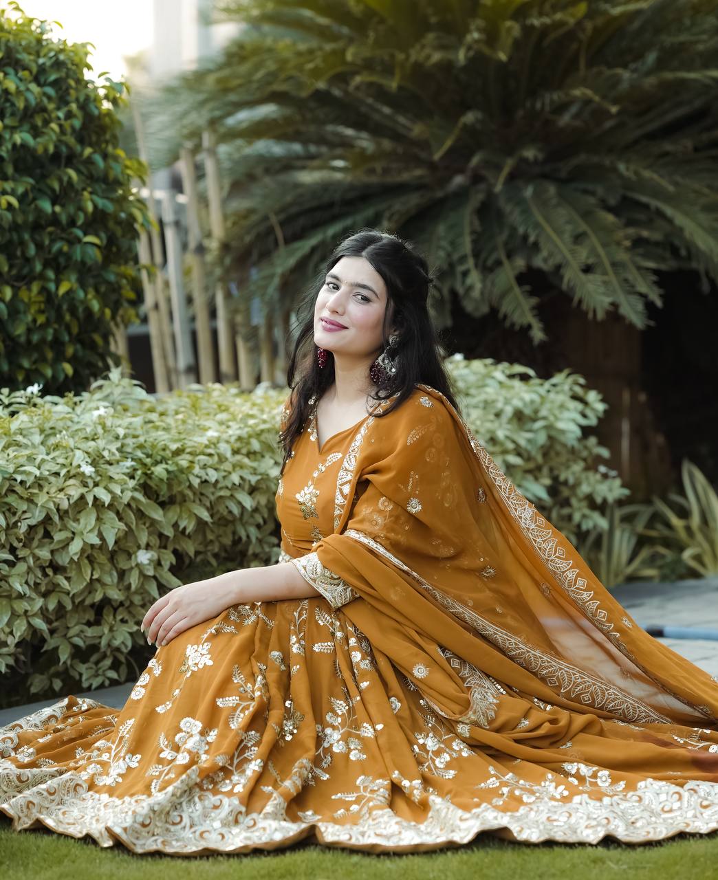 Haldi lehenga

Haldi saree
Haldi kurti set
Floral Haldi outfit
Haldi dress for bride
Haldi outfit for bridesmaids