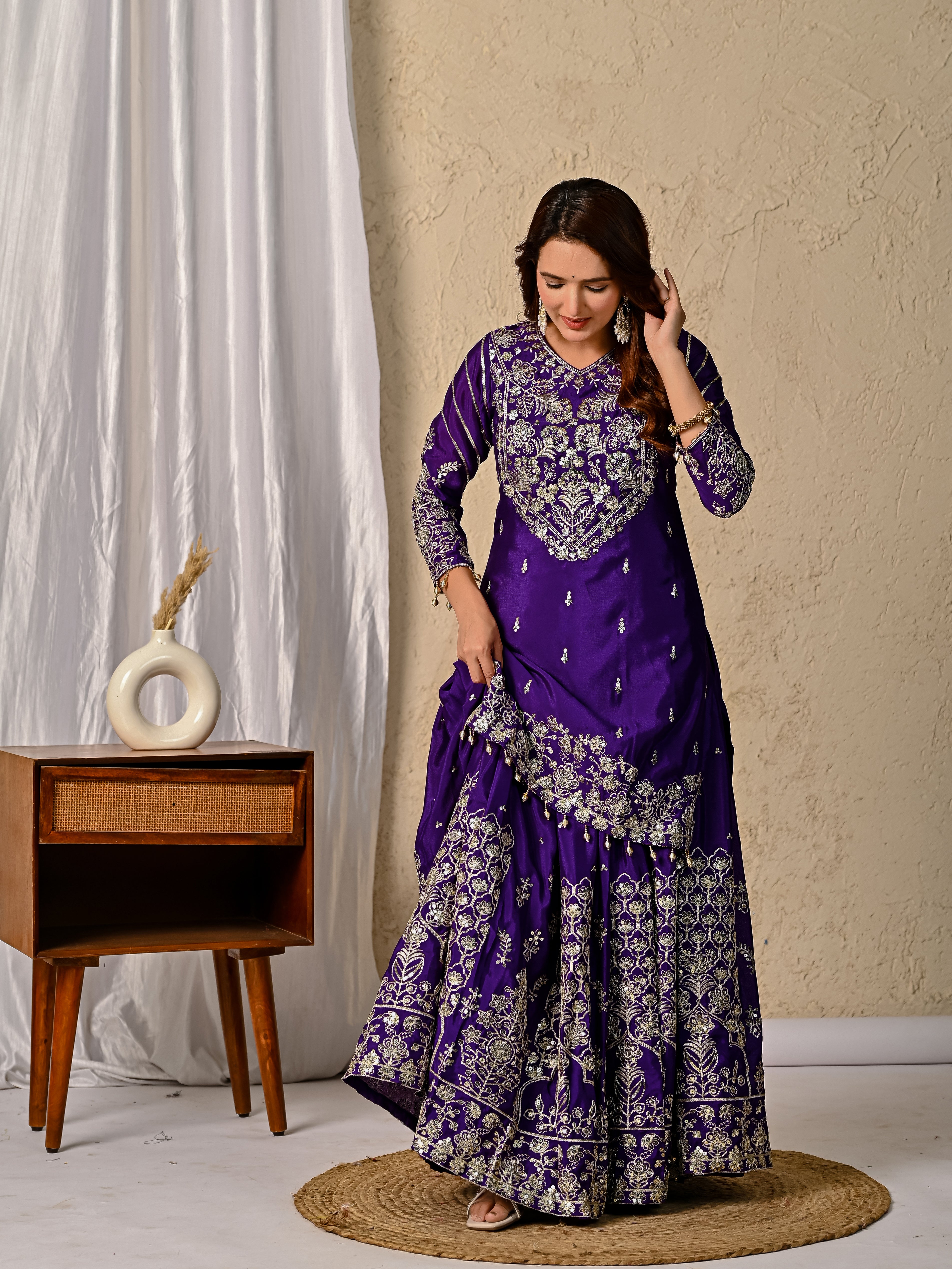 #OutfitGoals #LuxuryLook #WeddingSeaso