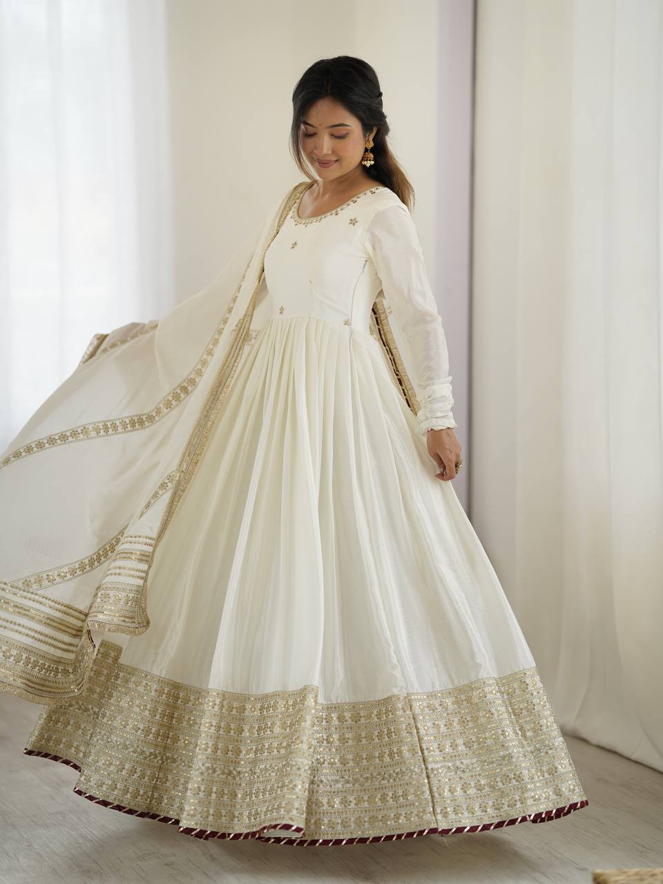 Wedding Anarkali Gown

Full Sleeve Anarkali Dress

Traditional Indian Gown