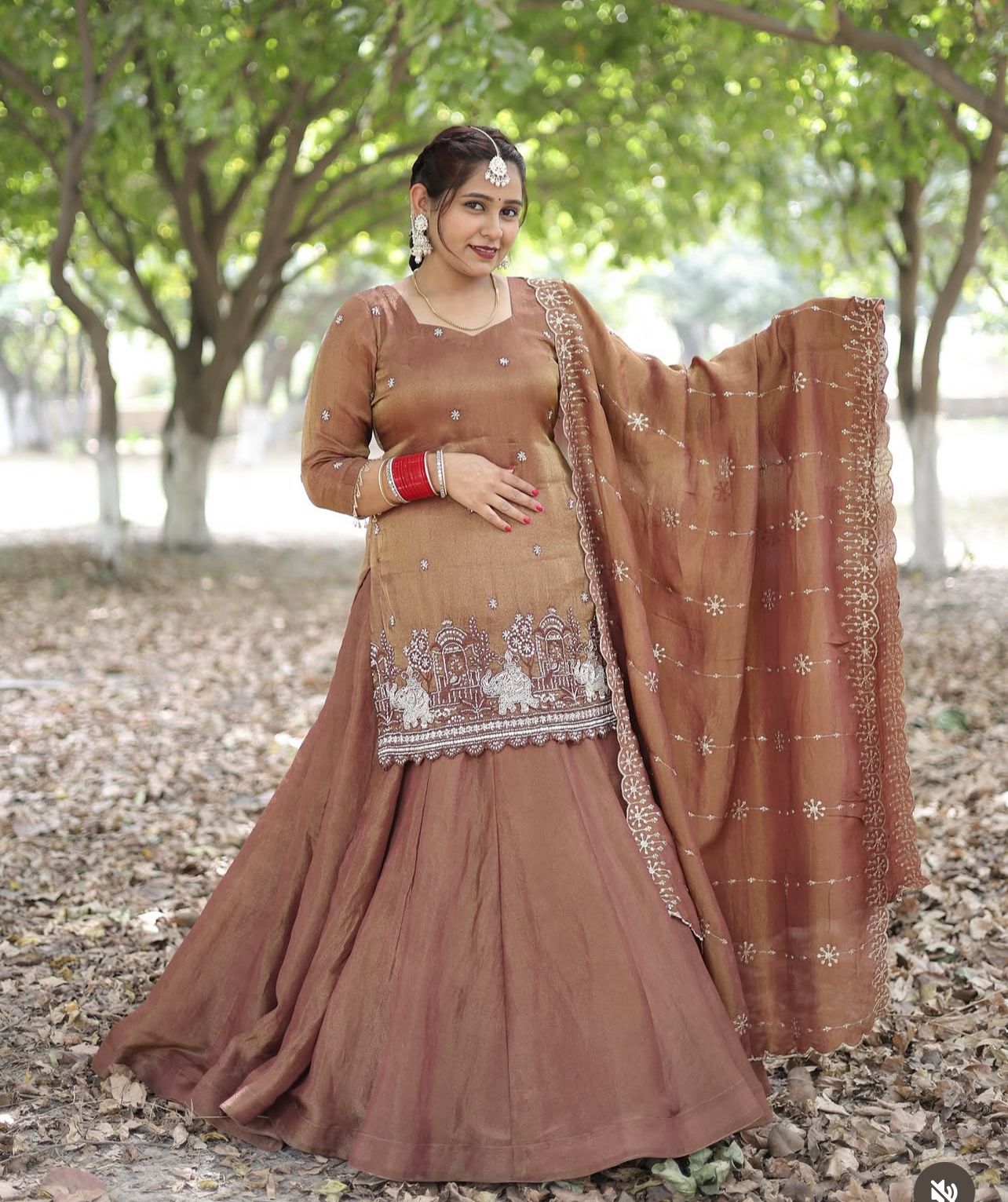 #ElegantEthnicWear

#LehengaOutfit

#FashionForFestivals

#RoyalLook

#DesiQueenStyle

