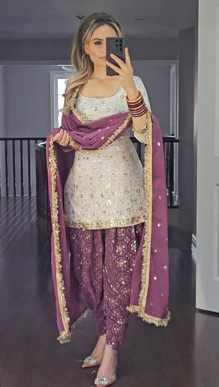 The ideal white Patliya suit for any special occasion, shine with calm elegance.