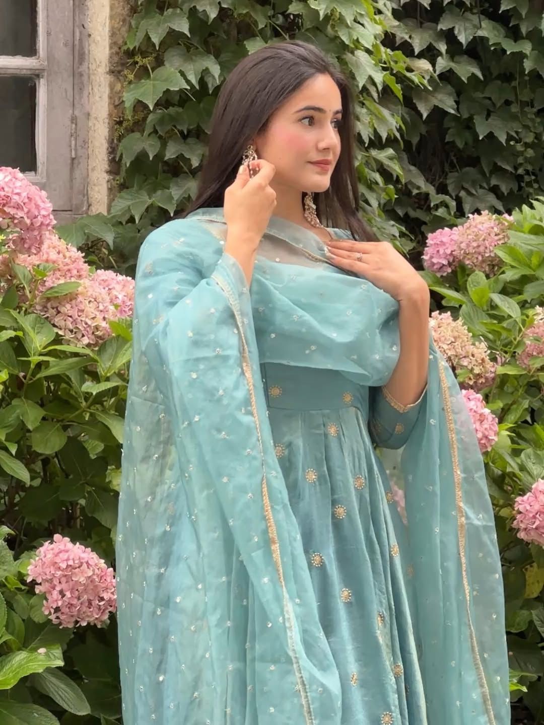 Fendy Silk Embroidery Gown Set